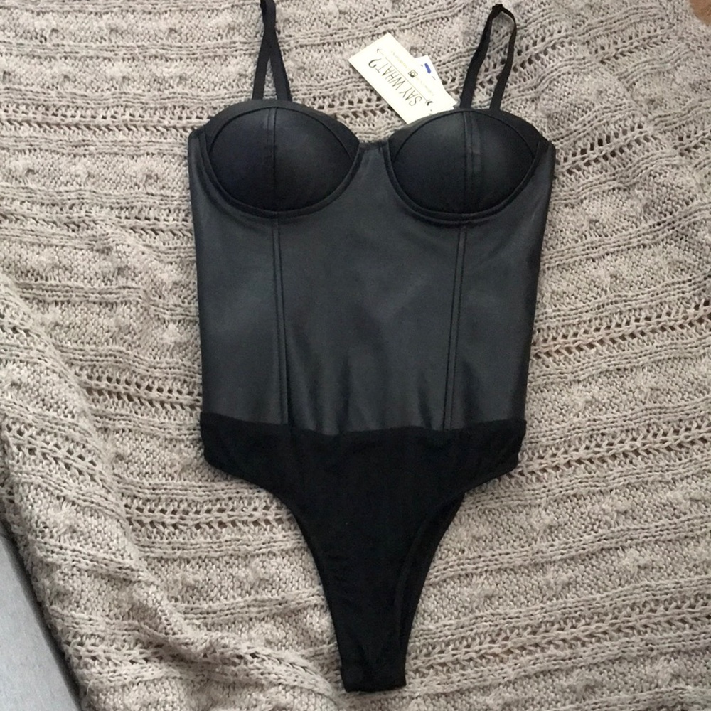 BNWT bodysuit